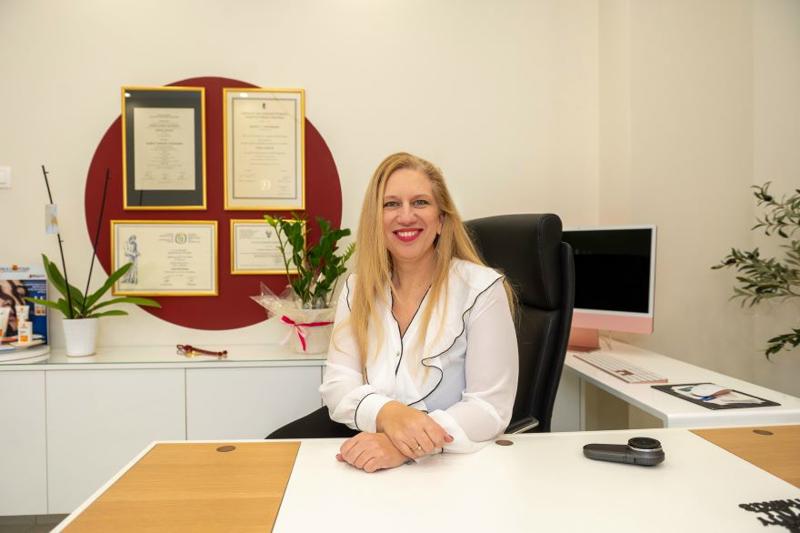 Dermatologist – Venereologist Sofia Papathoma at her practice